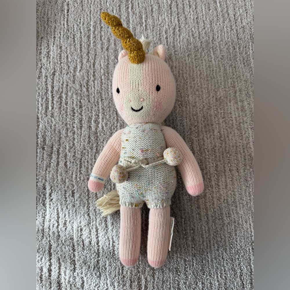 Cuddle and Kind Ella the Unicorn (small)
